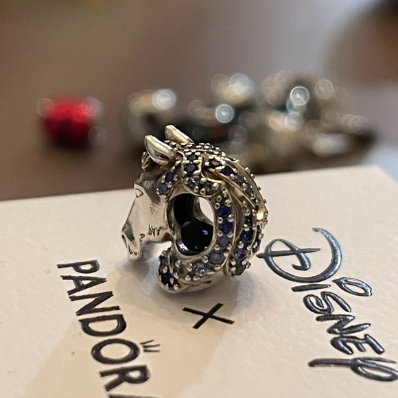 NIB Authentic Disney x Pandora Frozen Nokk Horse Charm with sparkly cz blue HTF - Picture 4 of 9